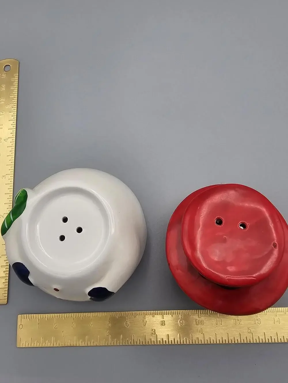 Ceramic Snowman Salt and Pepper Shaker Set